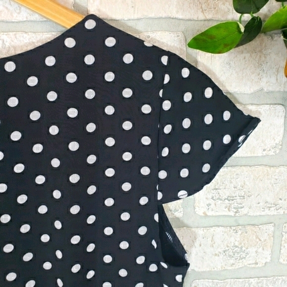 FOREVER 21 Polka Dot Short Sleeve Romper Size M - Picture 3 of 9